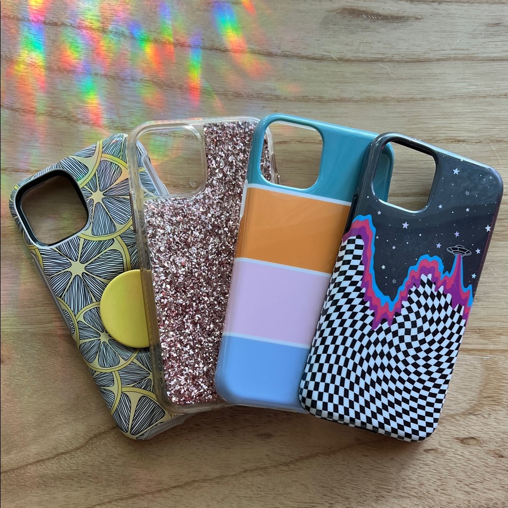 iPhone 11 Case Set - Multicolor